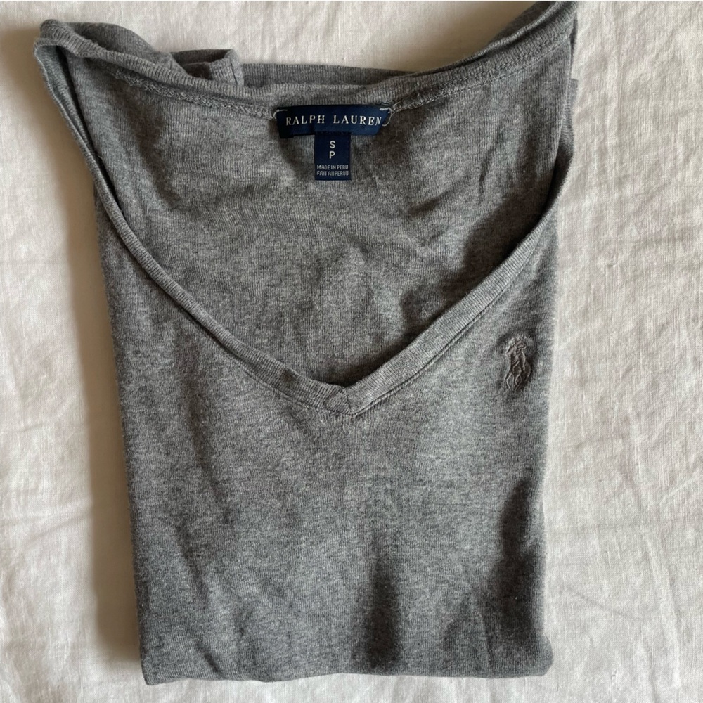 3 for $30 | Ralph Lauren Blue Label Gray V Neck Tee Shirt